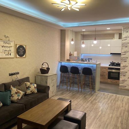 Batumi Heaven Apartment Luaran gambar