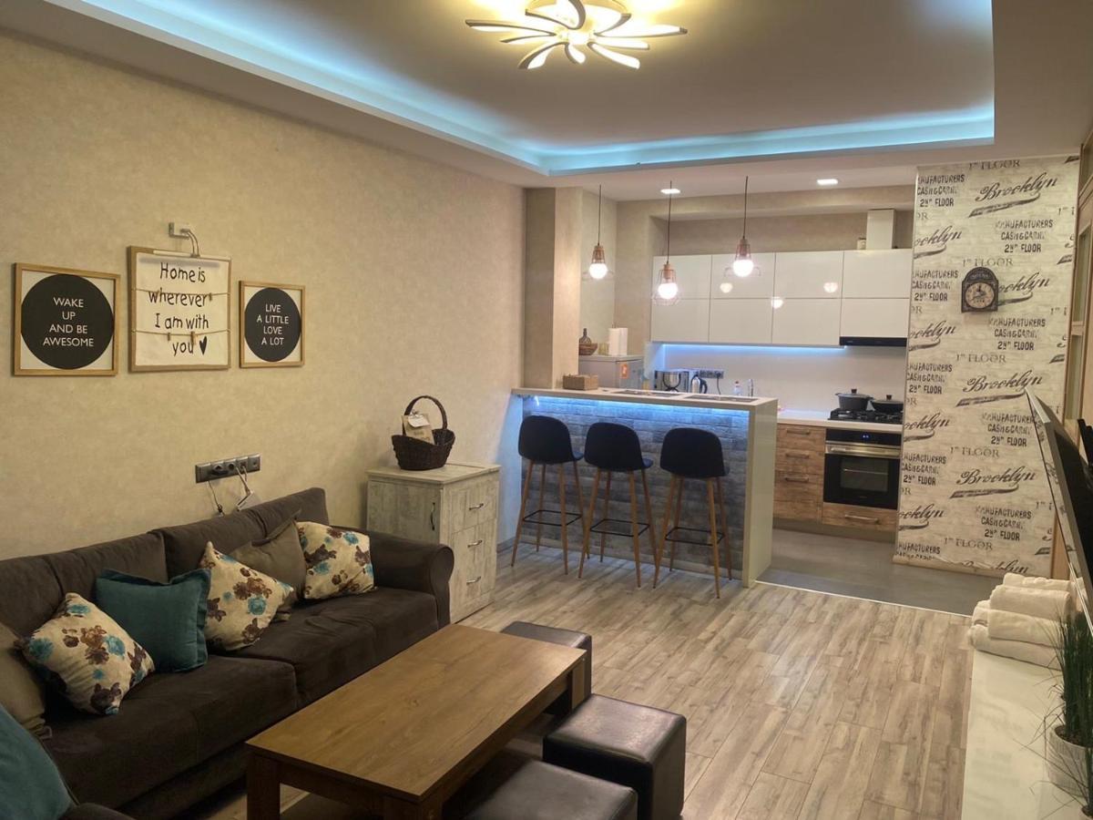 Batumi Heaven Apartment Luaran gambar